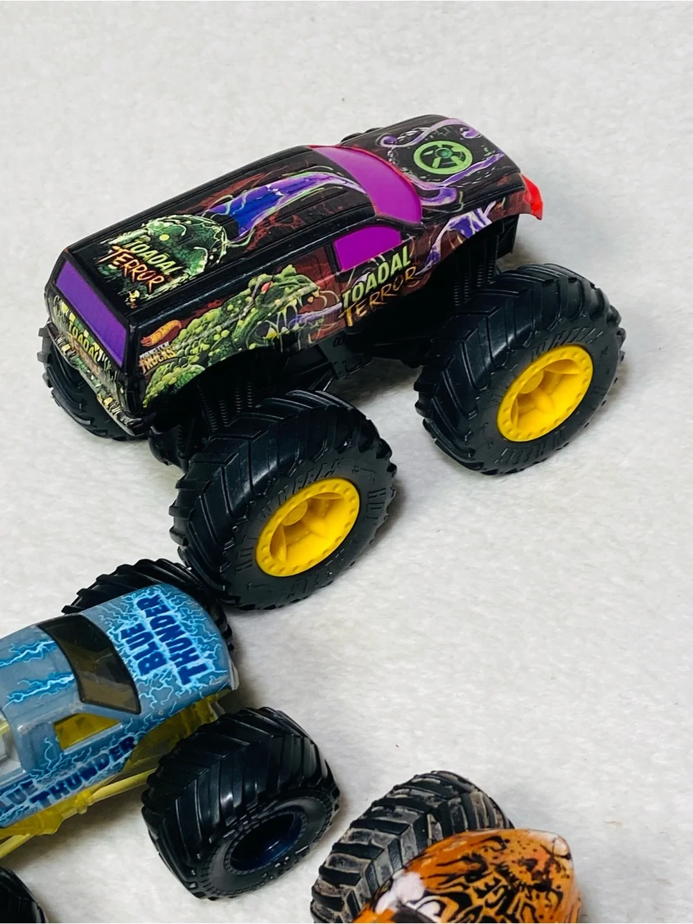 8 Hot Wheels Monster Trucks / Monster Jam Monster Trucks Toy Lot